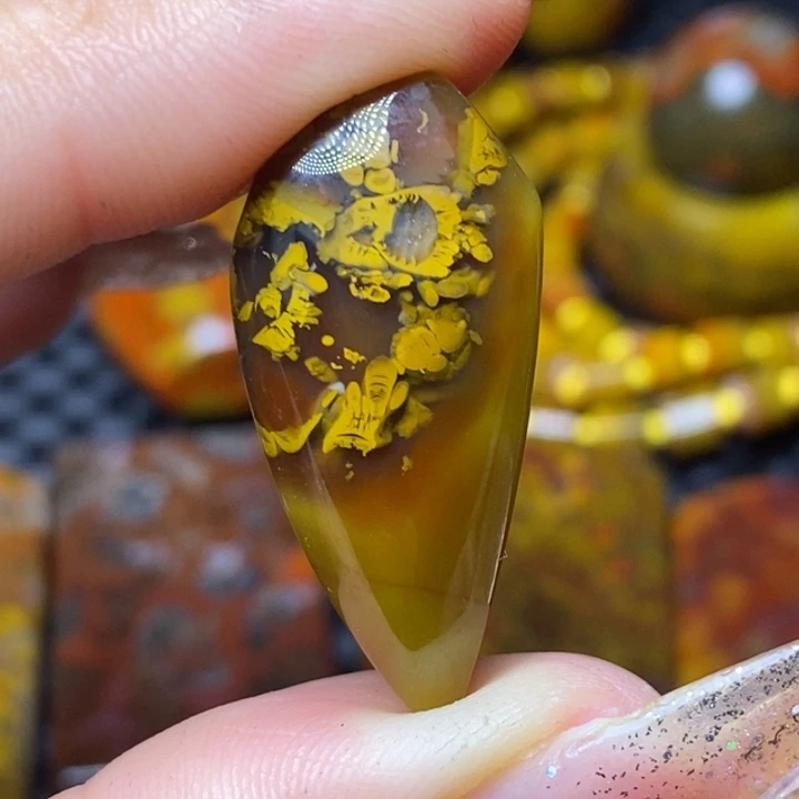 玛瑙/玉髓颈饰足银镀金镶嵌