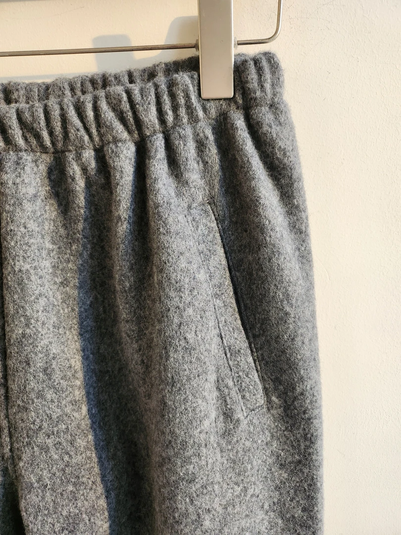 12月东大门直邮 正品新款KoncK家松紧腰收胯圈圈毛直筒裤