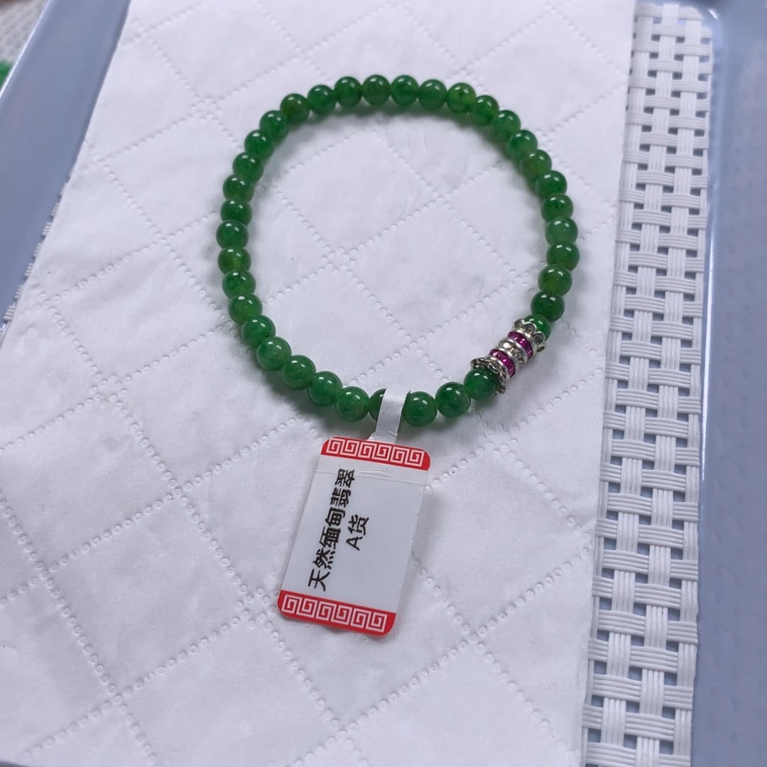 翡翠未镶嵌颈饰手串