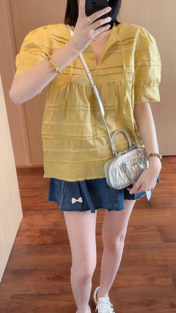 【张静芝】夏季新品~时髦洋气显白花边蕾丝拼接泡泡袖短袖衬衫