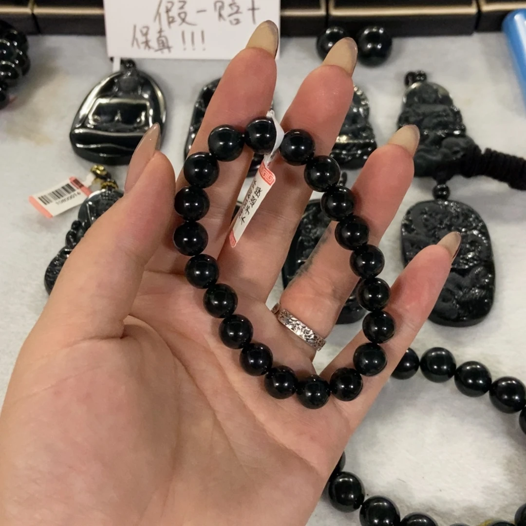 绵***克翡翠未镶嵌颈饰翡翠