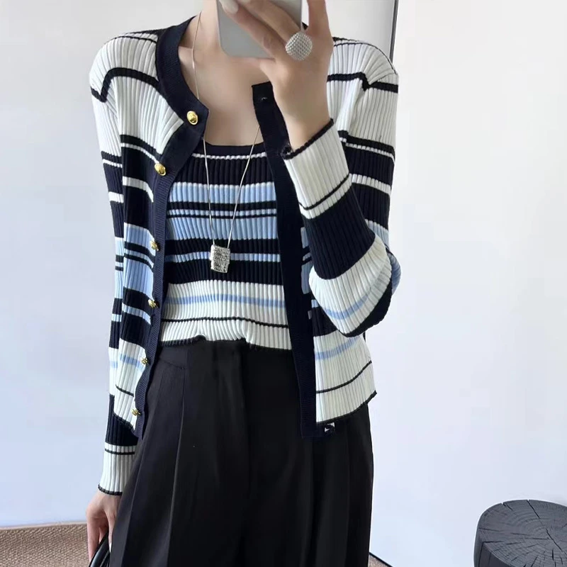 小香风撞色条纹针织衫开衫女装早秋季2025新款吊带背心上衣两件套