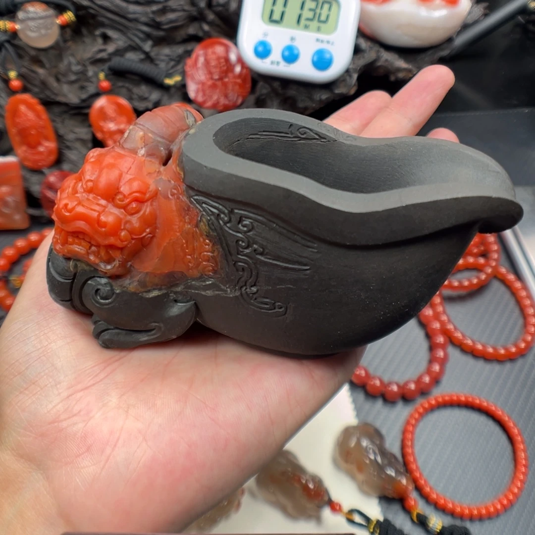 小***李南红玛瑙未镶嵌手链