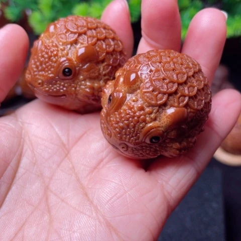 【闪购商品】手串/手链橄榄核37左右金币金蝉手球