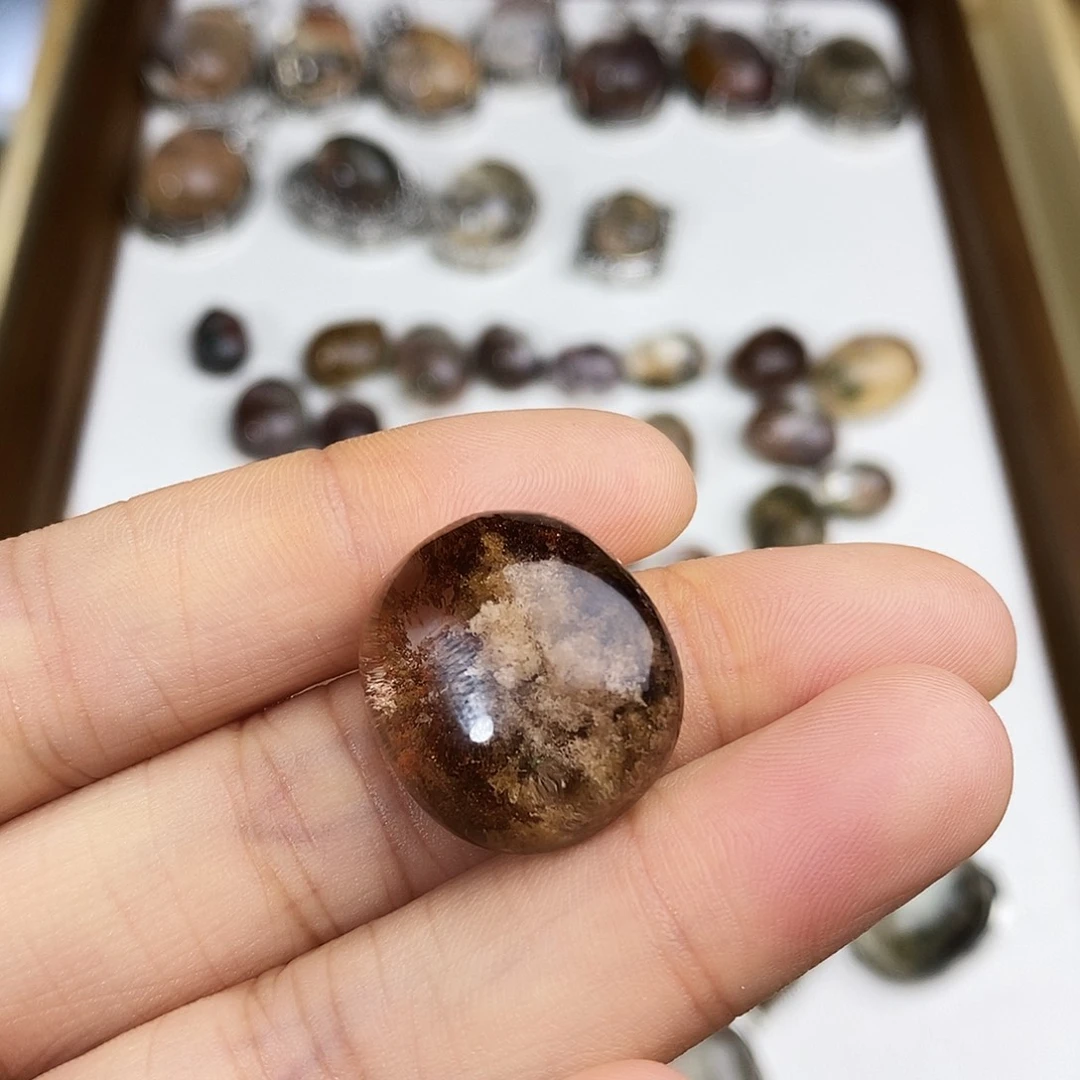 未镶嵌颈饰水晶蜡****番水晶