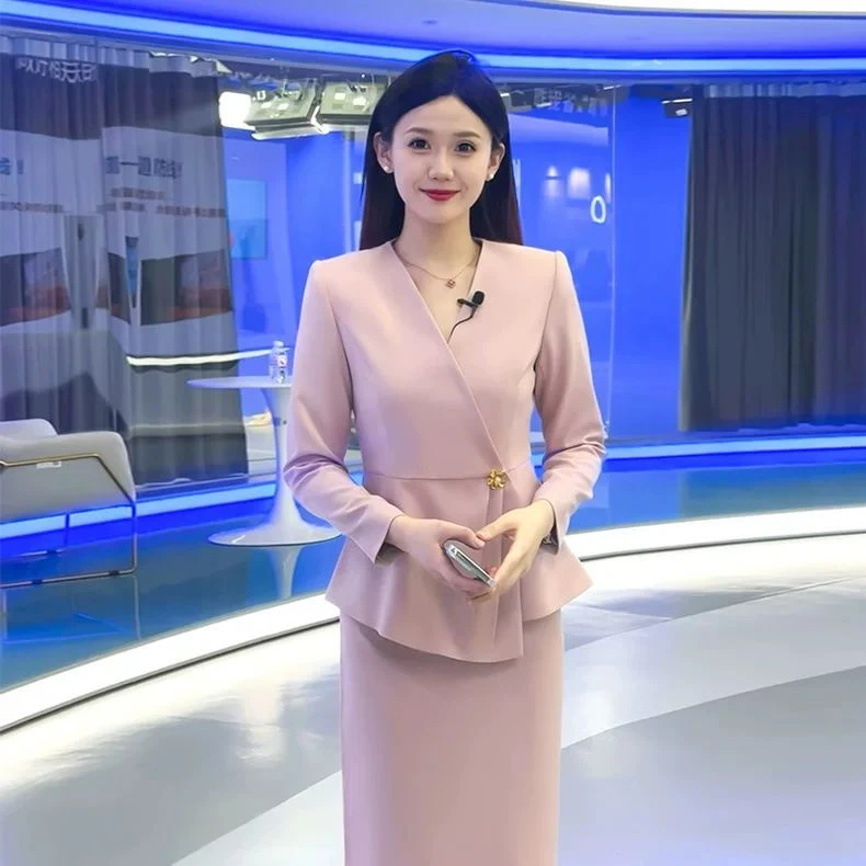 法小曼粉色主持人西装套装裙长袖气质通勤职业装会议演讲工作服女