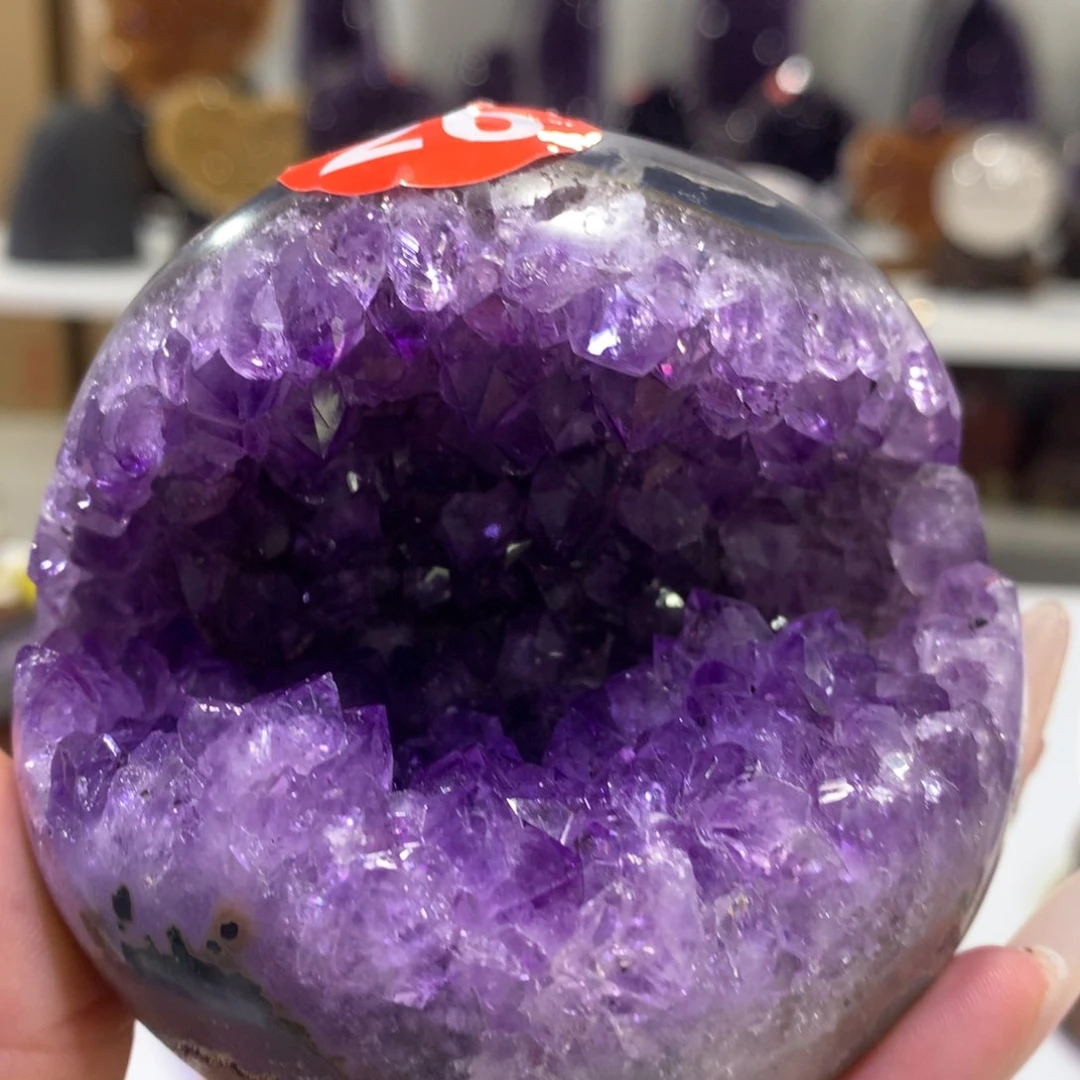 未镶嵌水晶大型摆件（非配饰）