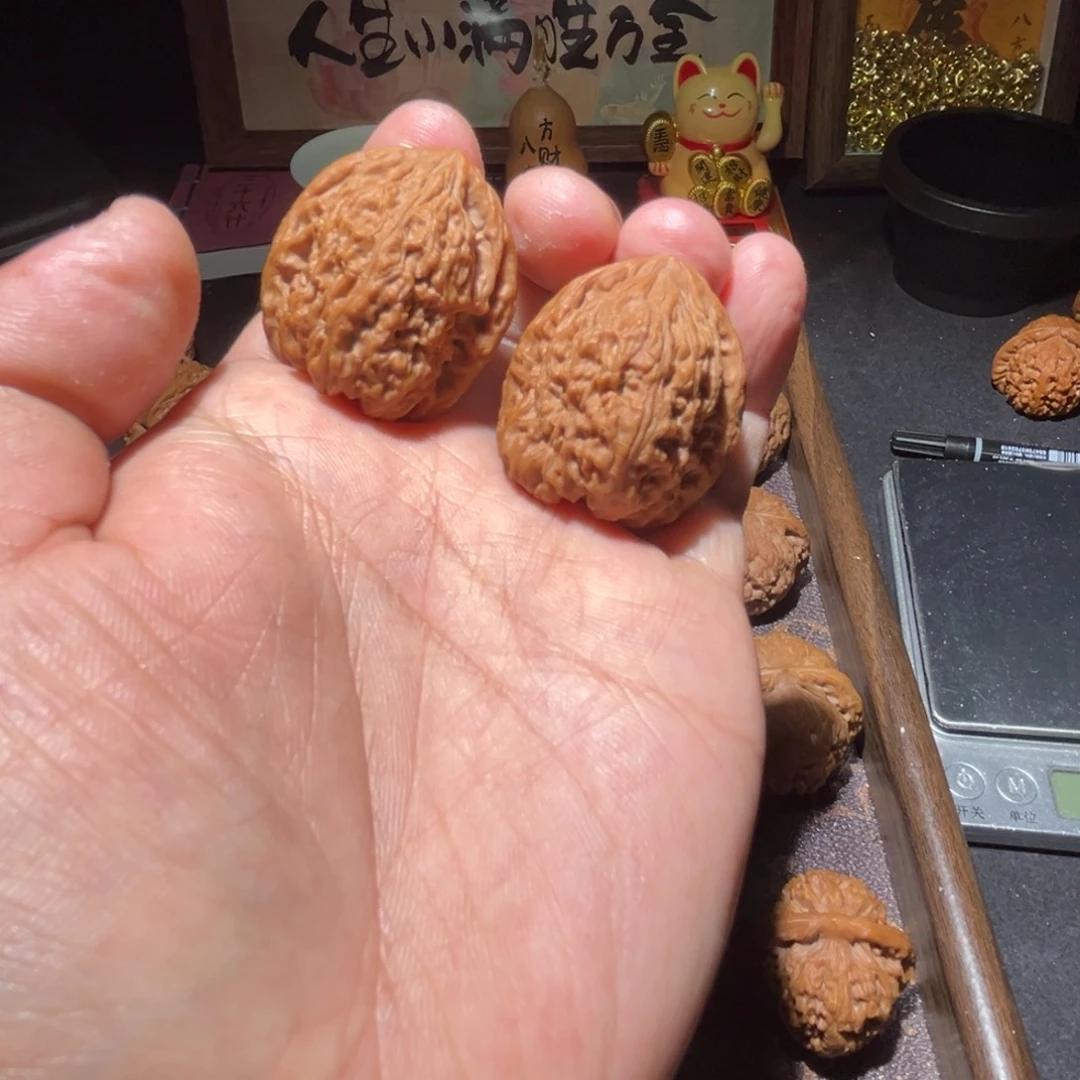 木***虫瑞麟文玩核桃逐鹿南疆手捻