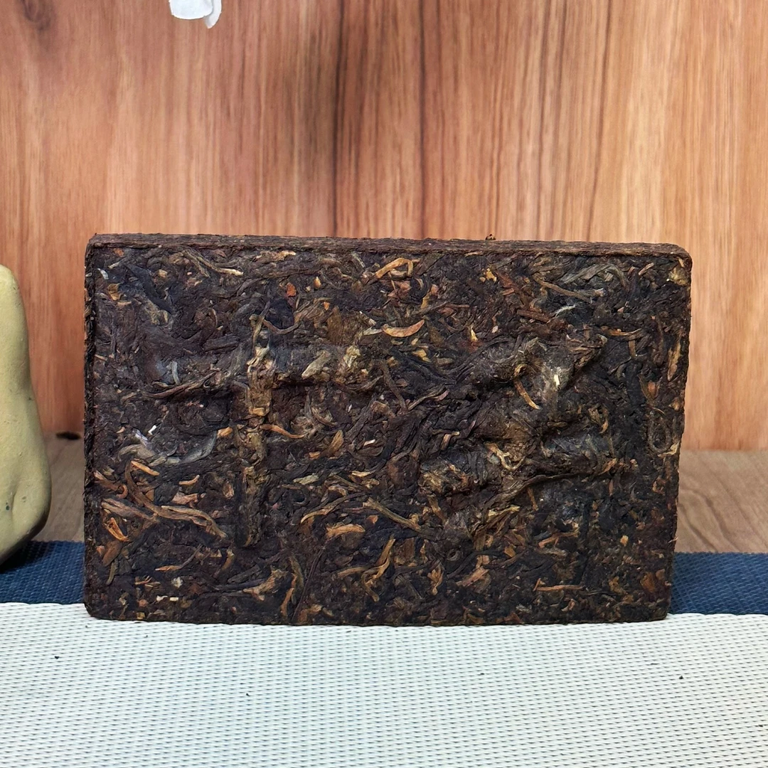 九十年代下关边销砖老韵回甘年份茶广东干仓 普洱茶生茶250克