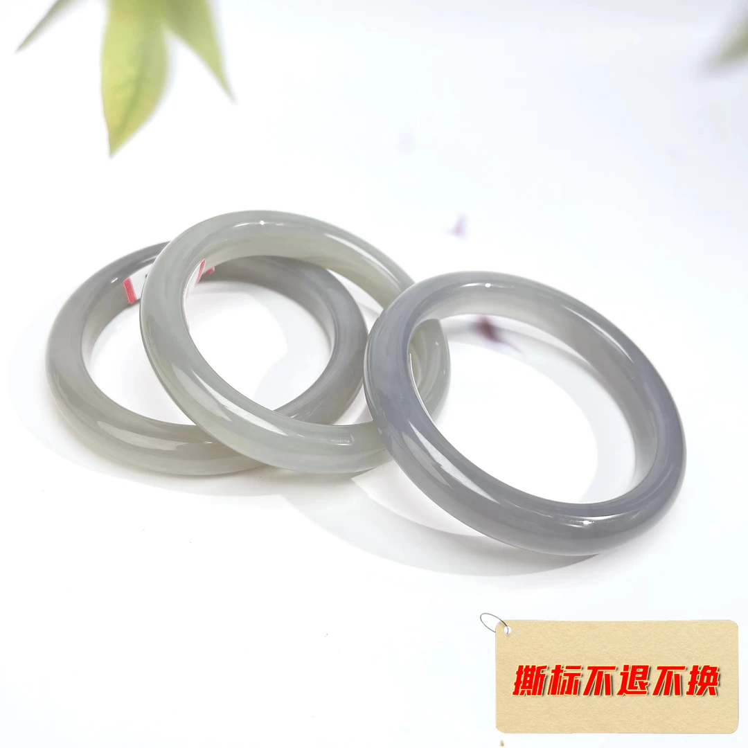 菲菲珠宝好*和田玉手镯*多样性发一