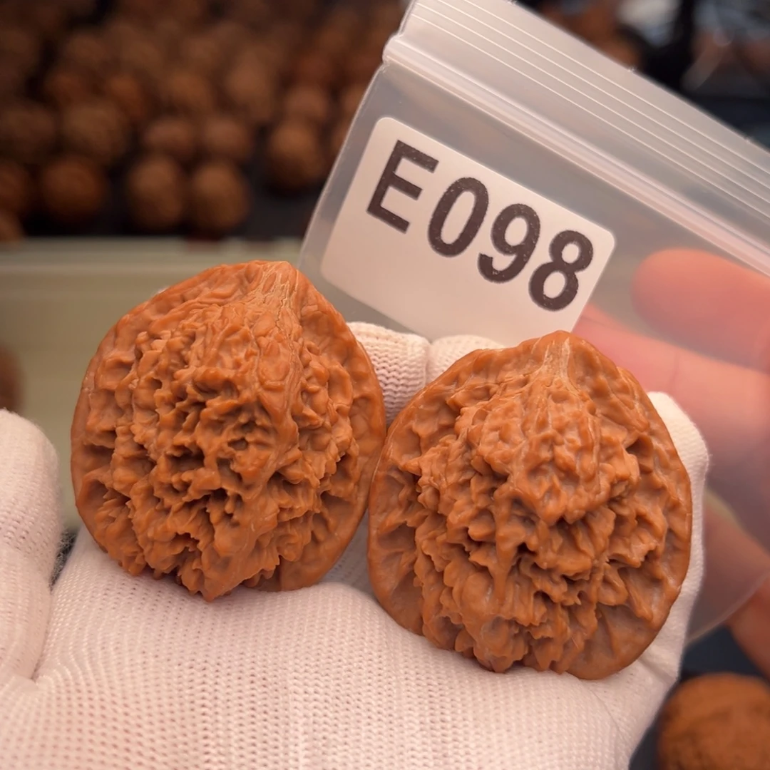 吊坠文玩核桃E098满天星44