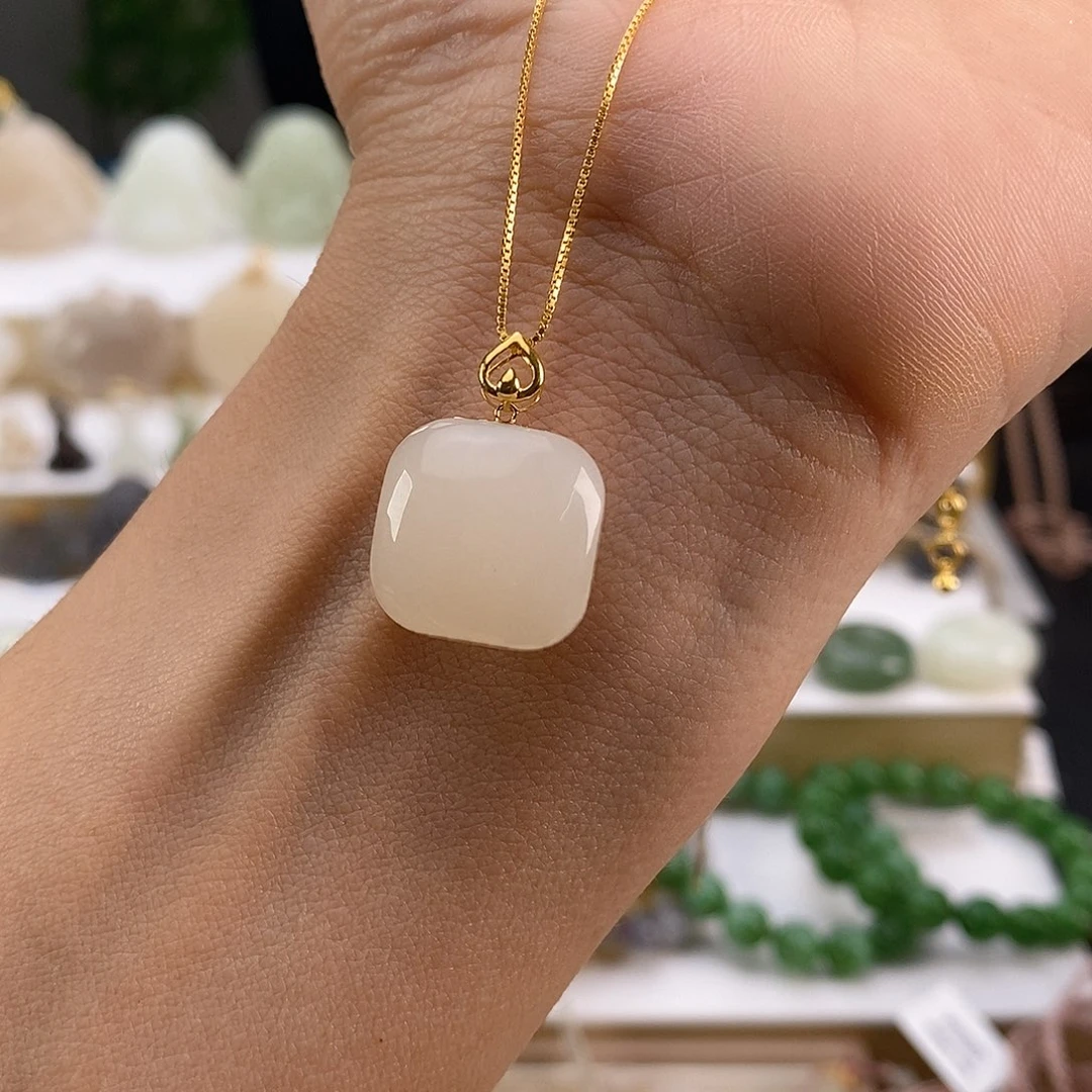 和田玉（白玉）颈饰未镶嵌