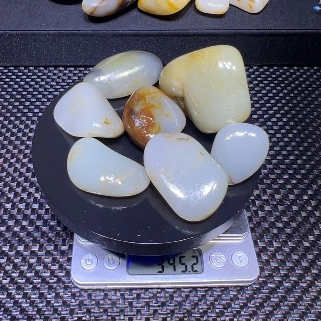 和田玉（子料）未镶嵌吊坠(不含链)345克