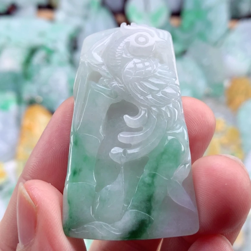 【闪购商品】翡翠吊坠(不含链)未镶嵌