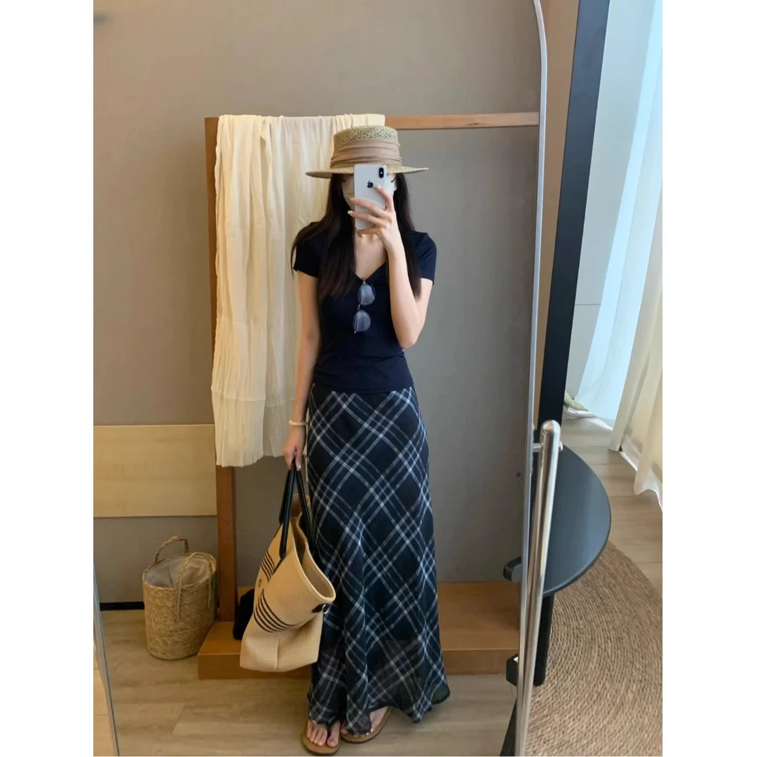莫代尔T恤时尚套装基础款正肩短袖T恤女夏季复古格子半身裙两件套