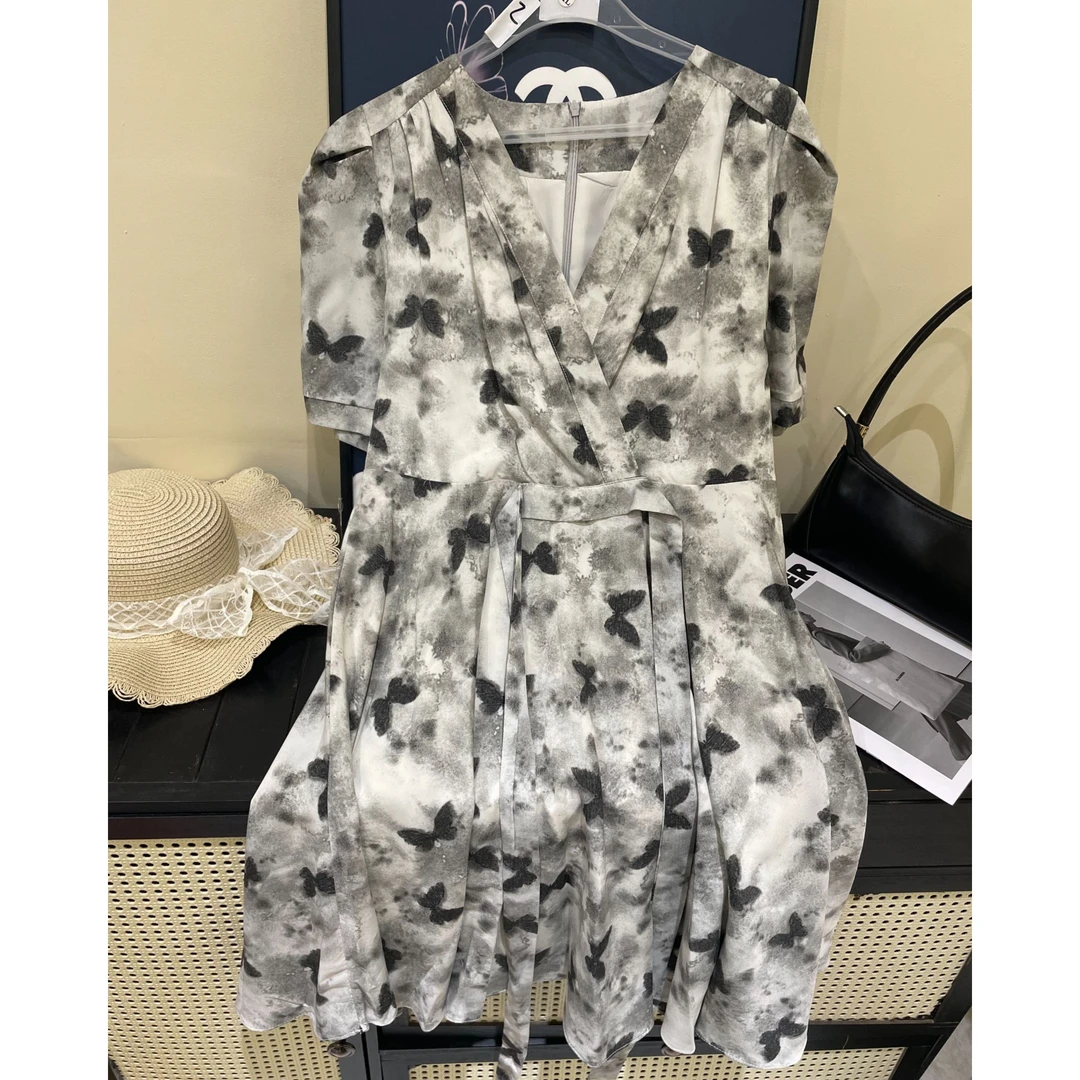 【艾丽莎定制】圆领显瘦收腰碎花连衣裙YF-B-3333