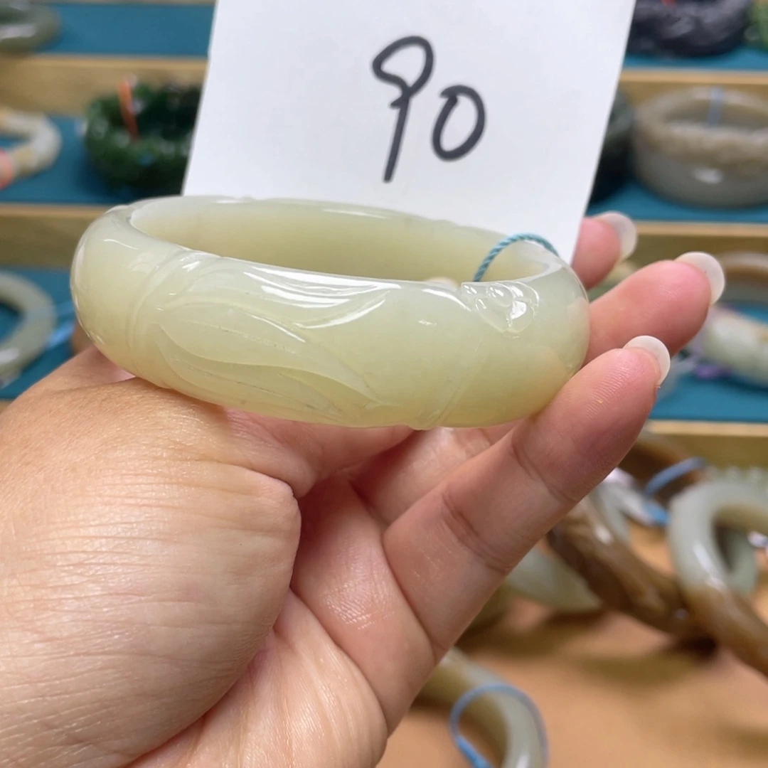 未镶嵌手镯和田玉圈口58