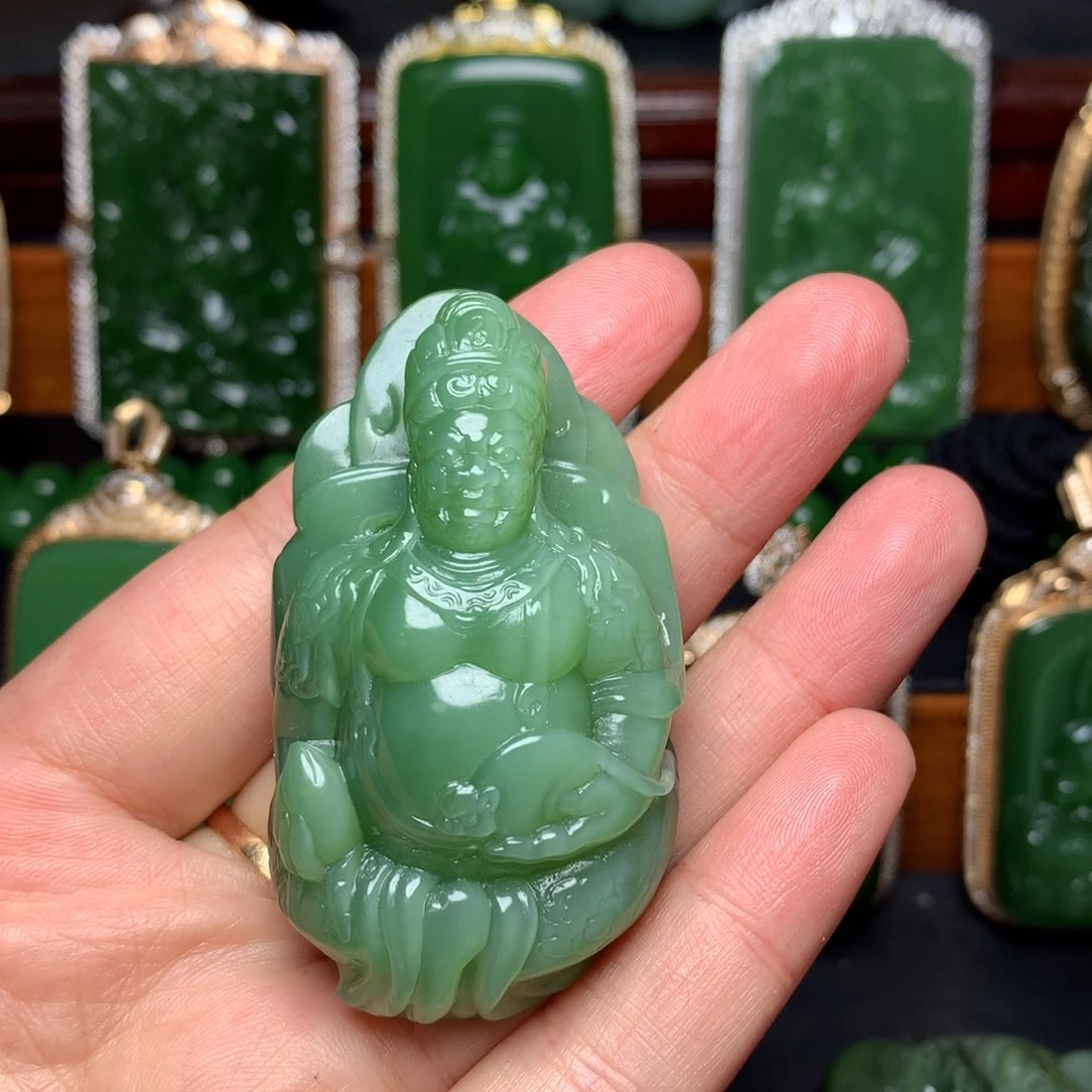 【闪购商品】吊坠(不含链)未镶嵌和田玉（碧玉）