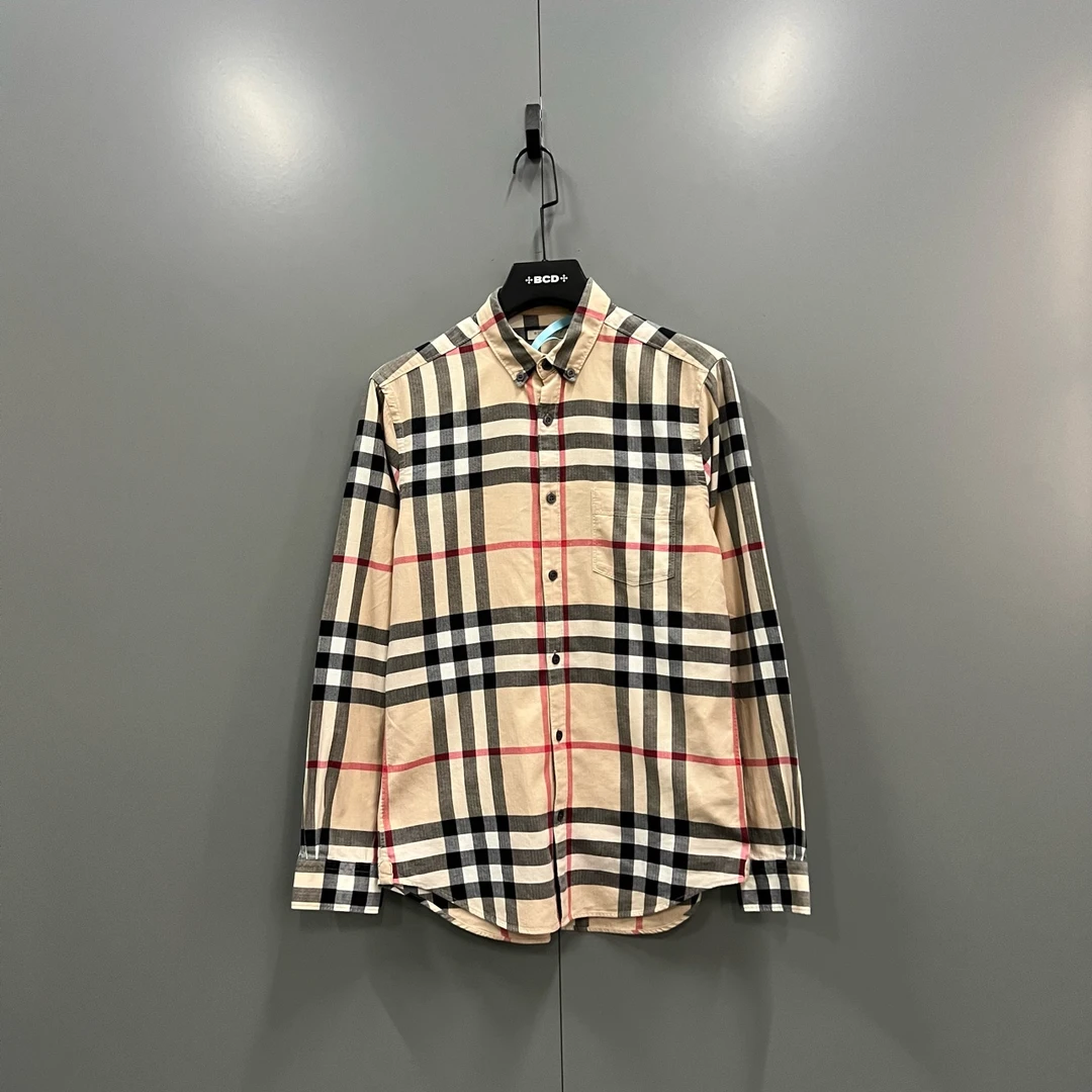 99新 BURBERRY/博柏利 (ll)经典格纹长袖衬衫 S码 fg205603