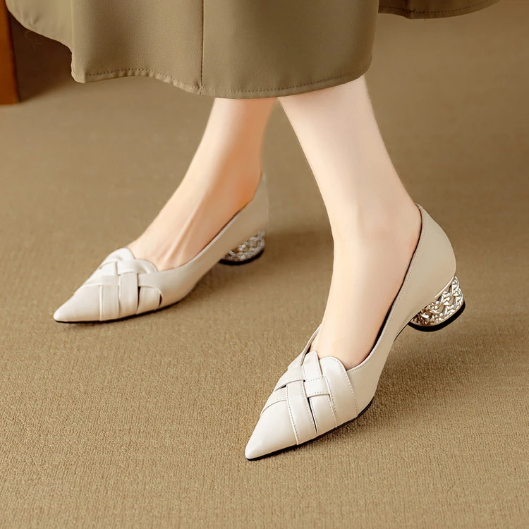 里外羊皮3.8cm～尖头法式复古百搭舒适一脚蹬镂空浅口单鞋新款粗跟