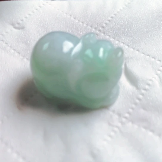 翡翠颈饰未镶嵌吊坠