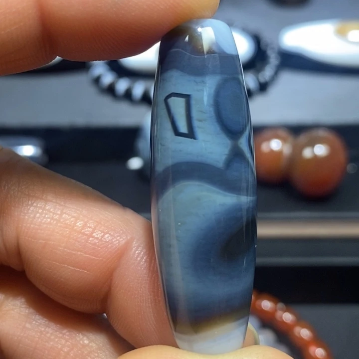 玛瑙/玉髓未镶嵌挂件