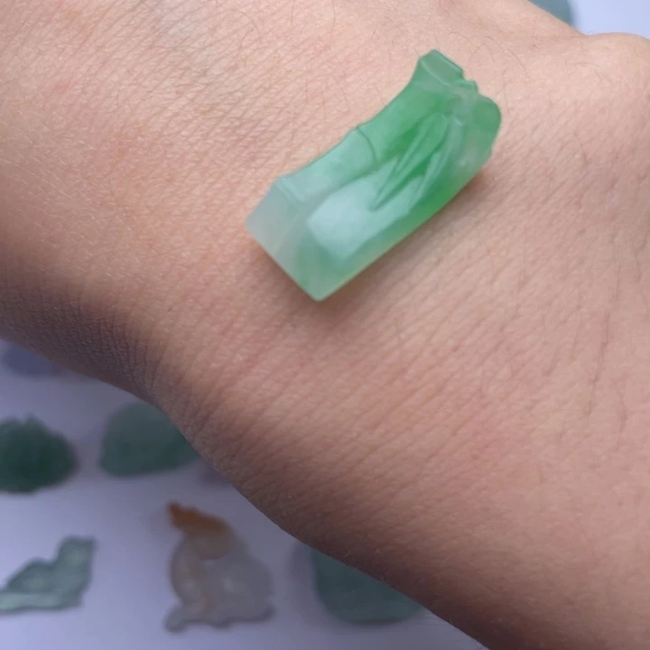 未镶嵌定制翡翠天然翡翠A货竹叶