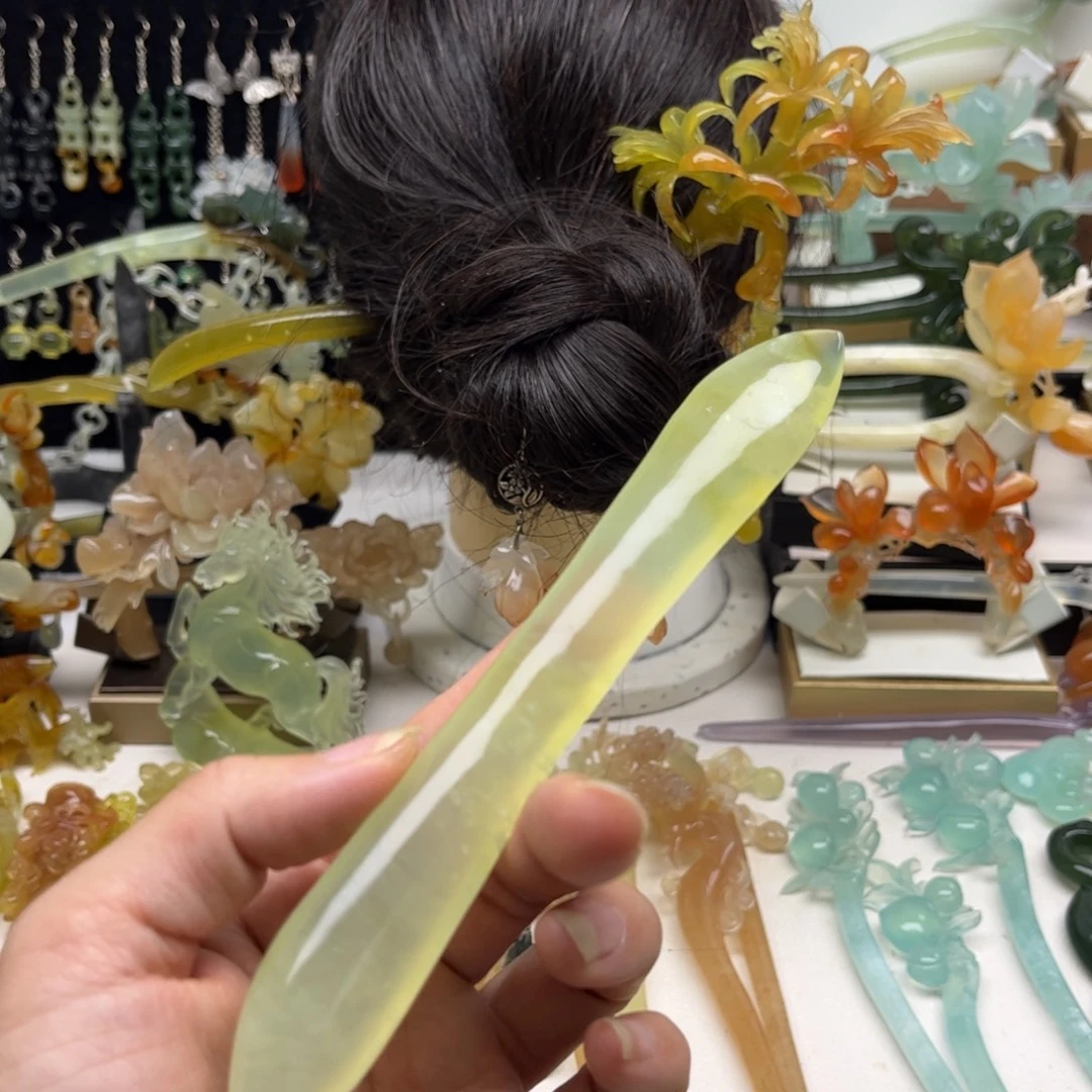 蛇纹石玉合金发簪