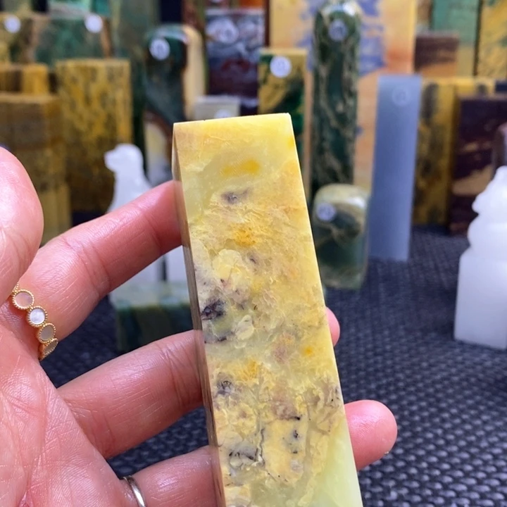 青田石佳****手青田石印章石