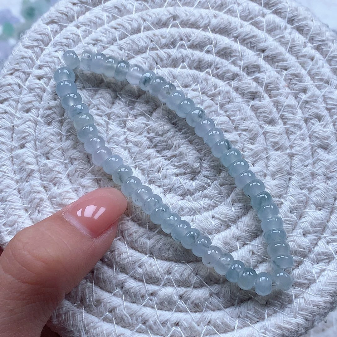 翡翠未镶嵌手链股珠5.6飘花