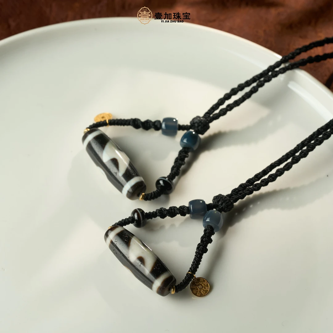 壹加小羊|黑白五闪锁骨链多样性发一个