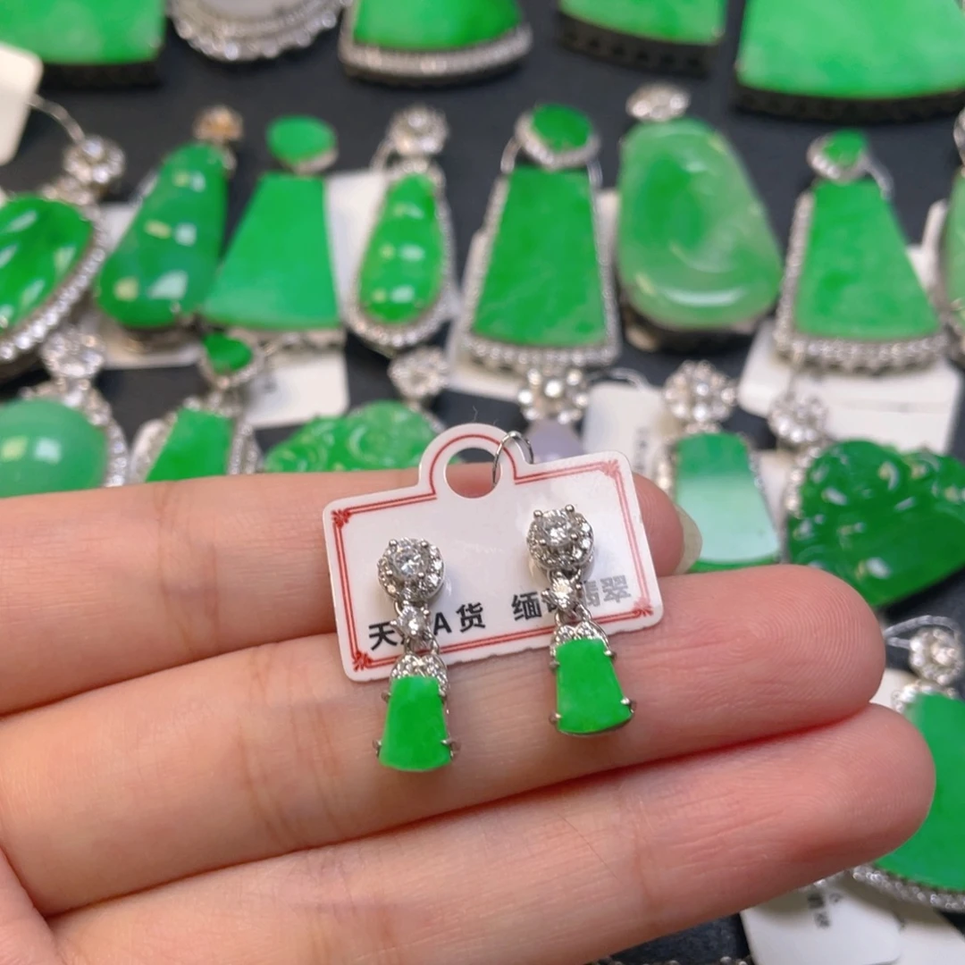 翡翠银S925镶嵌颈饰