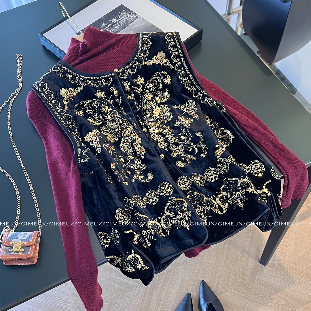 新中式重工刺绣丝绒马甲套装女2025早秋复古高端国风背心内搭毛衣