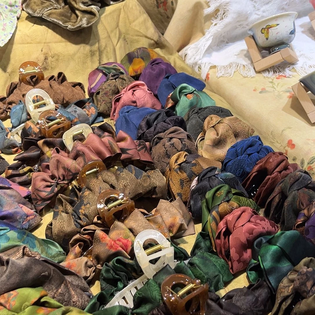 布履摊位哈哈哈哈哈