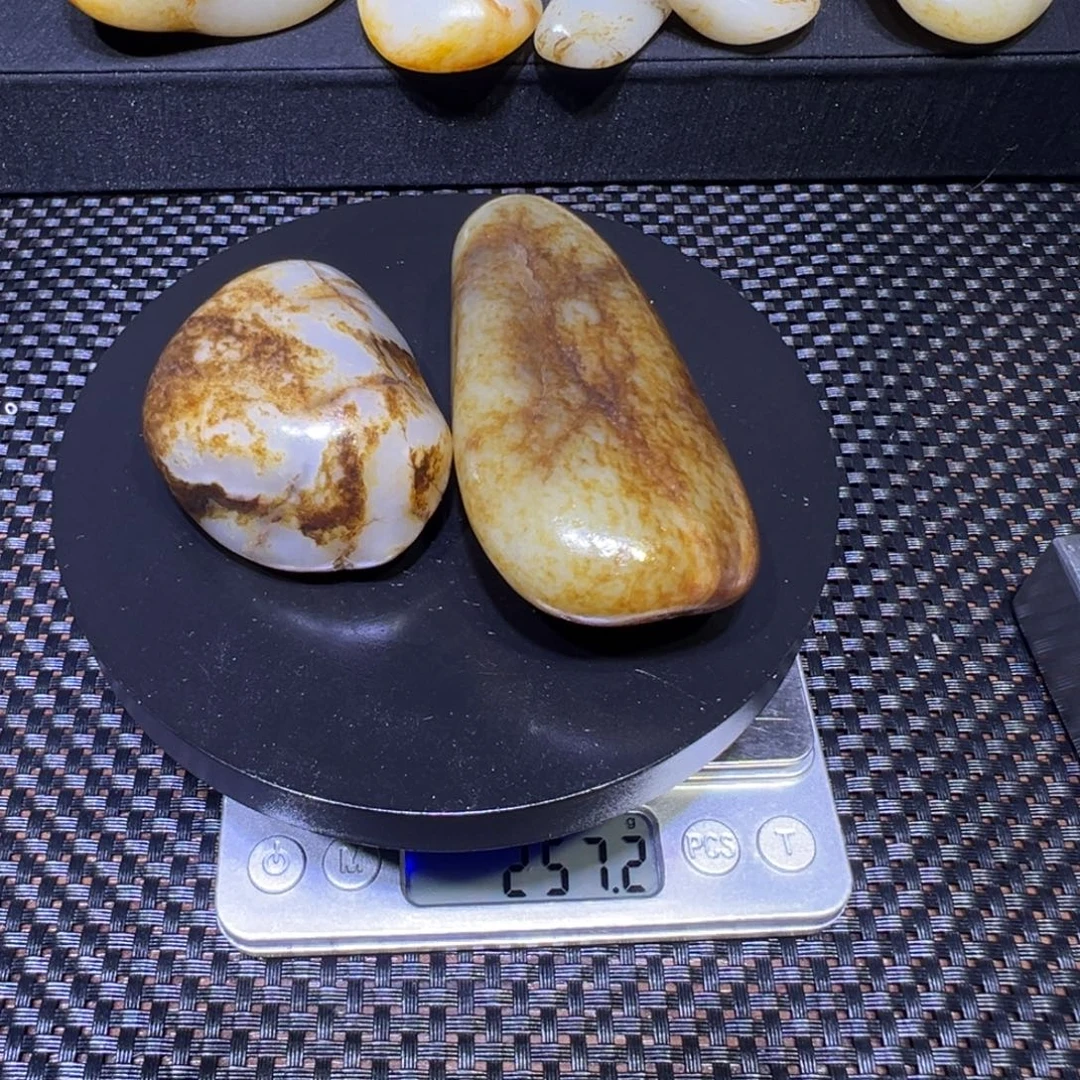 和田玉（子料）未镶嵌吊坠(不含链)257克