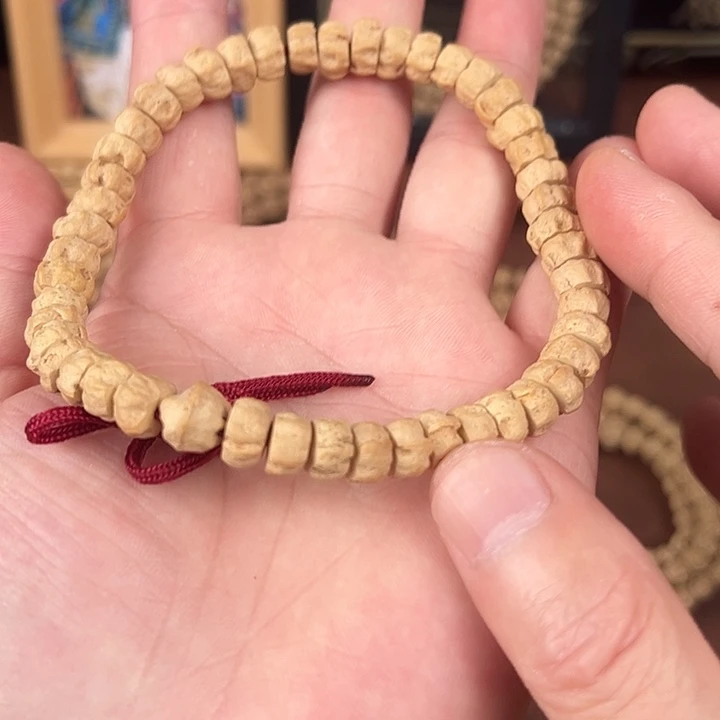 柏香籽/百香籽吊坠歪**r