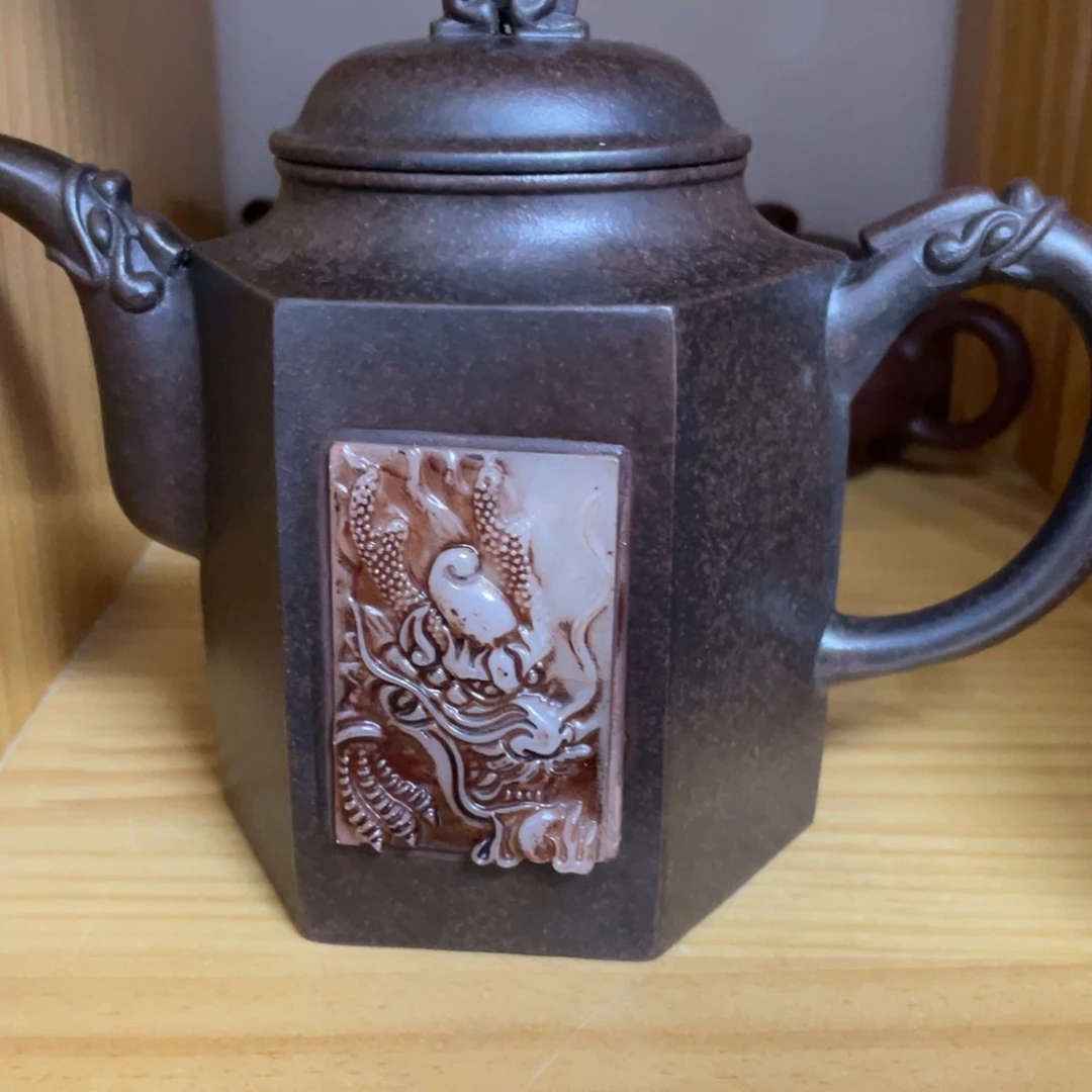 茶壶底槽青紫砂艺术作品