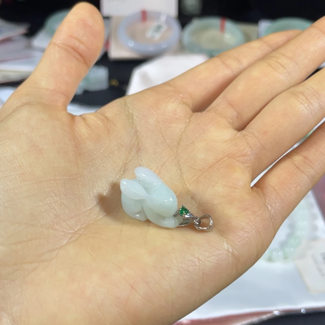 颈饰银S925镶嵌翡翠天然翡翠吊坠