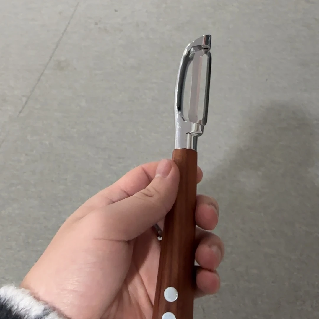 紫檀木类端景台血檀刮皮刀2