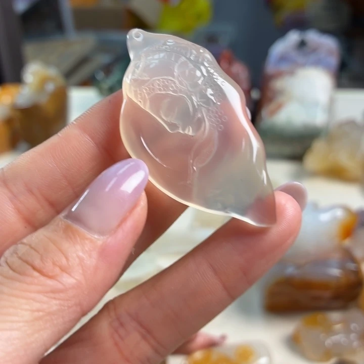 玛瑙/玉髓未镶嵌吊坠(不含链)