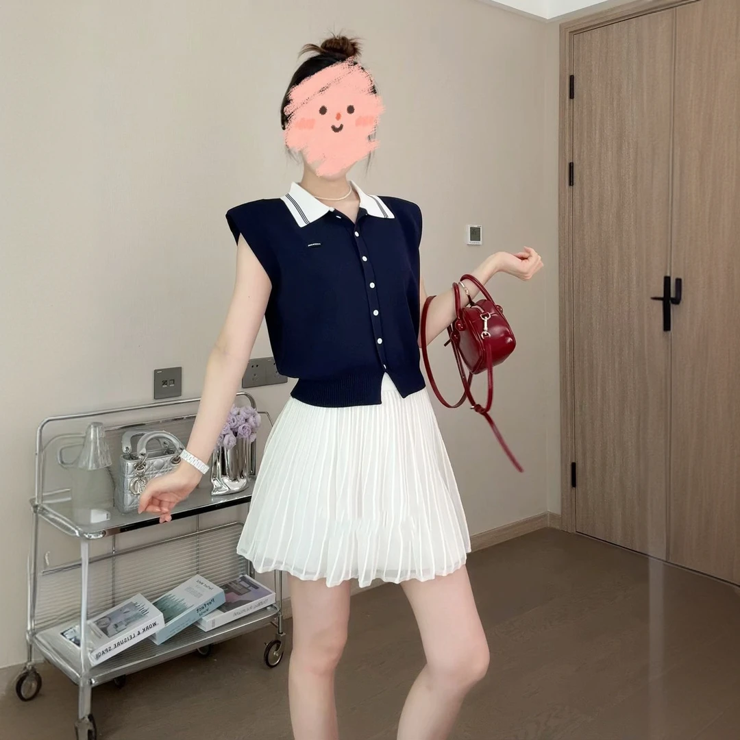 2025夏季时尚新款无袖POLO领针织衫上衣套装纯欲显瘦半身裙套装女