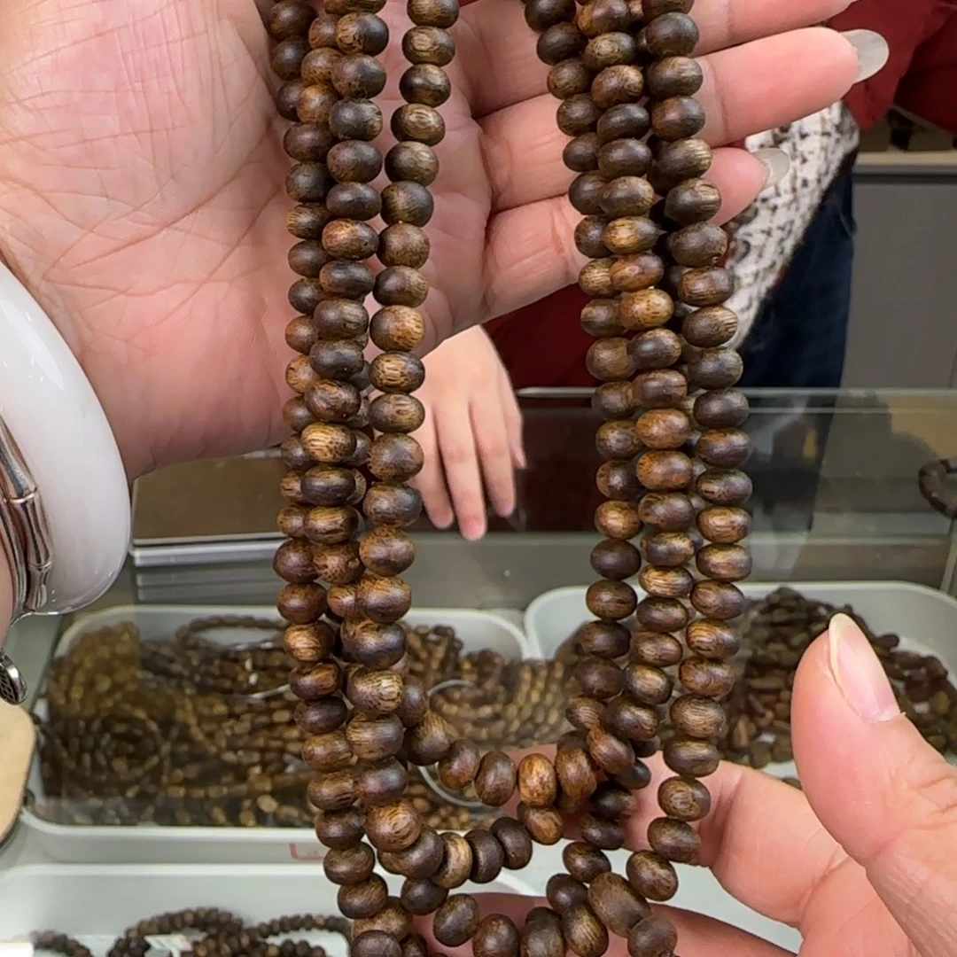 沉香手串多样性发1条绿棋虫漏高货26克