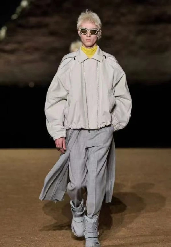 1扣*号（抢*拍不*发*货）撤*柜*牌*牌*货//柜*里*在*售/外套/男