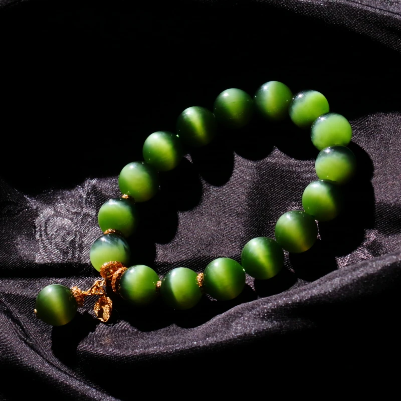 【泓贝珠宝-N624】18k金和田玉碧玉老料典藏级黑幽绿猫手串NGTC证书