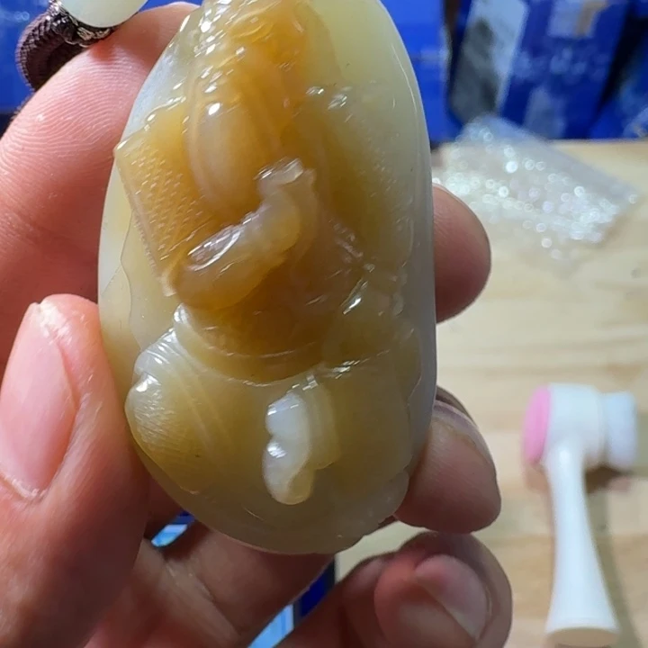 和田玉（糖玉）未镶嵌挂件