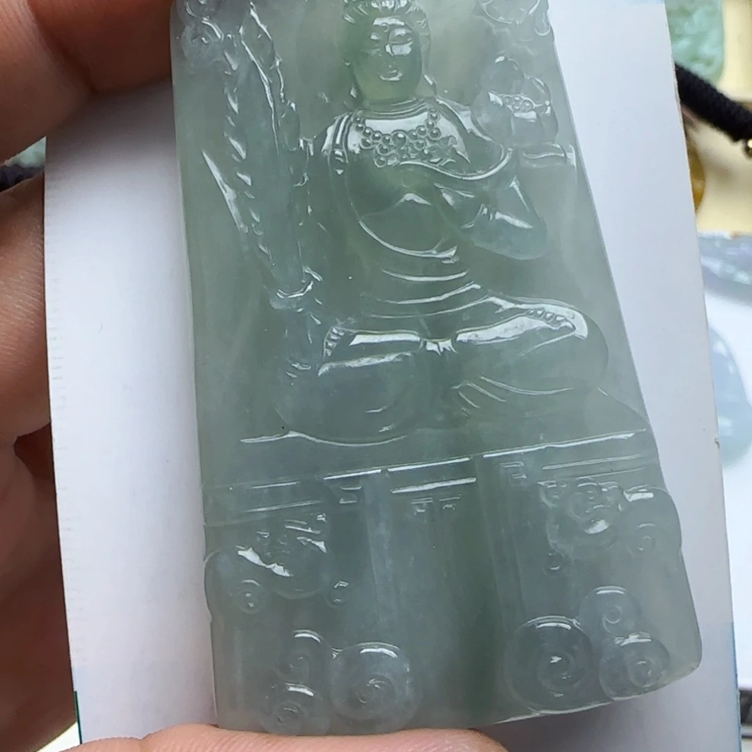 钢***子翡翠未镶嵌颈饰翡翠
