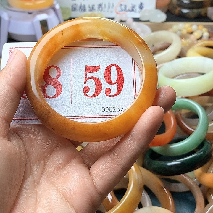 石英质玉（黄龙玉）未镶嵌手镯