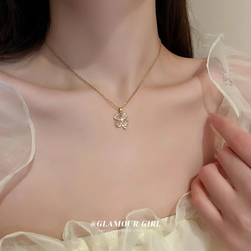 合金铅玻璃项链四叶草项链女夏天轻奢小众设计高级感毛衣链送闺蜜