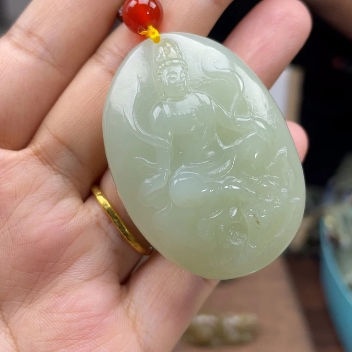 颈饰未镶嵌和田玉