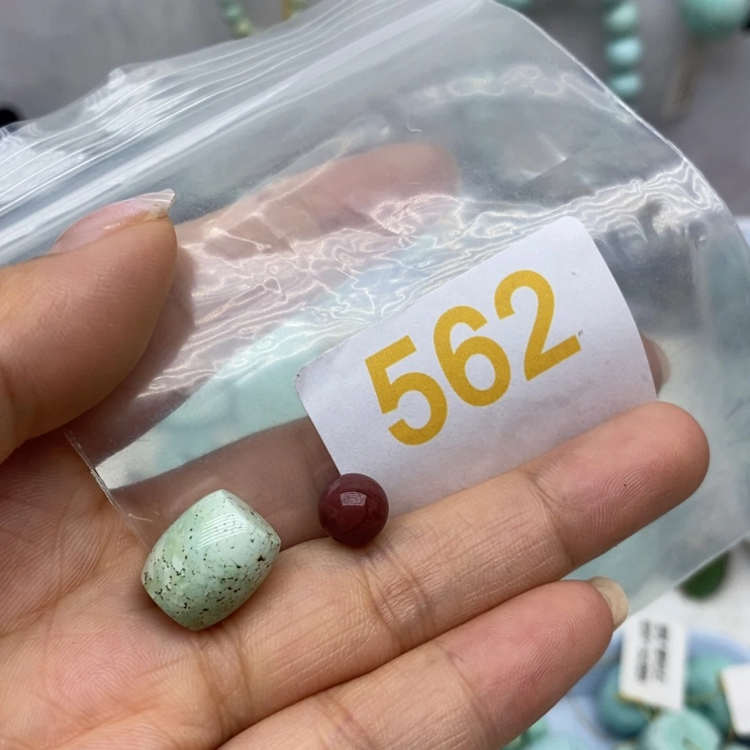 未镶嵌南红玛瑙珠宝奇石